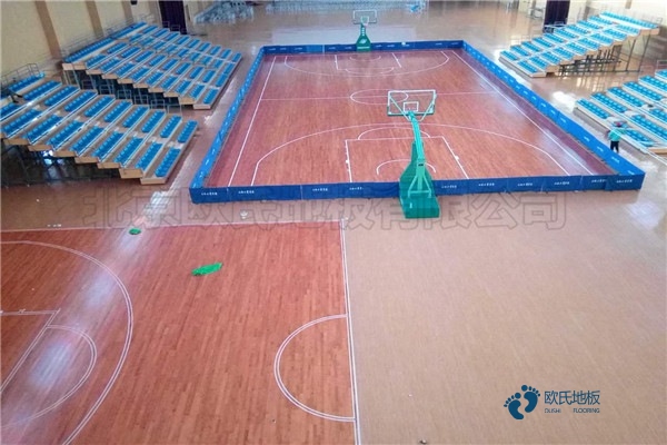 運動場地板品牌哪個好